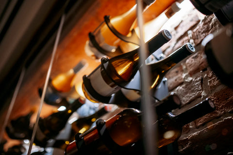 CRÉATION DE VOTRE CAVE À VINS