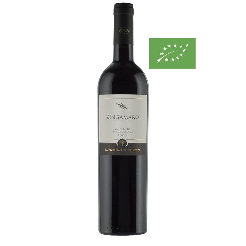 Bouteille de 75 cl de Zingamaro 2016. Vin bio corsé de Calabre. Idéal avec viandes rouges et gibier.